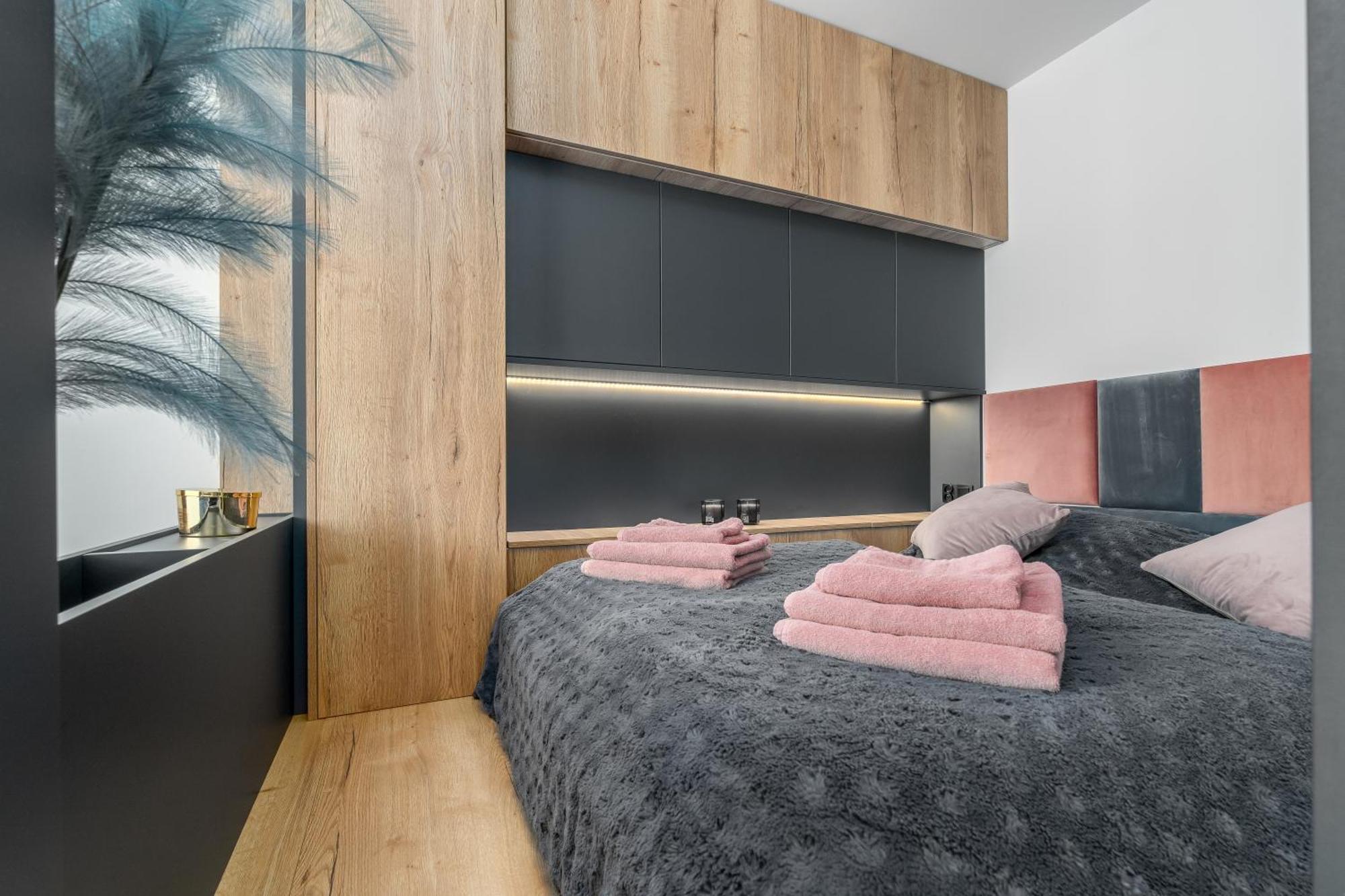 Apartament Flaming Hanza Tower Щецин Экстерьер фото